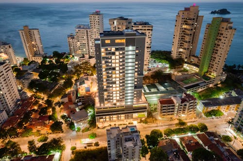 Portada de Ambar Roca