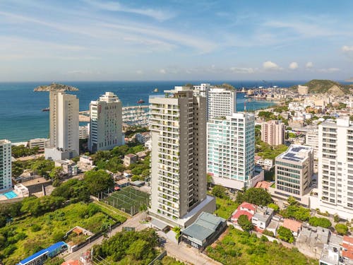 Portada de Bahia Marina