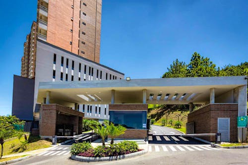 Portada de Bosque Alto Apartamentos