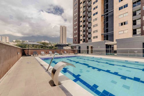 Portada de Amantina Torre 3